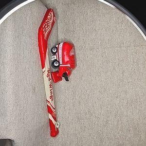 Lot of 2 Detroit Red Wings Swag Plush Zamboni & Miniature Hockey Stick